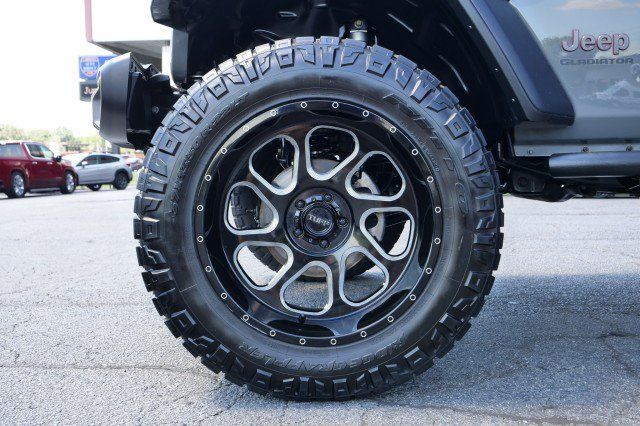 Used 2021 Jeep Gladiator Rubicon AWD/4WD image 13