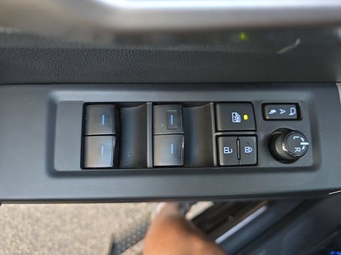 Used 2024 Toyota Tundra Limited w/ TRD Off-Road Package AWD/4WD image 26