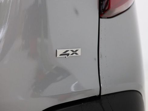 Used 2025 Kia Seltos EX w/ EX Sunroof Package AWD/4WD image 13