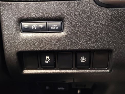 Used 2024 Nissan Murano SV w/ SV Midnight Edition Package FWD image 26