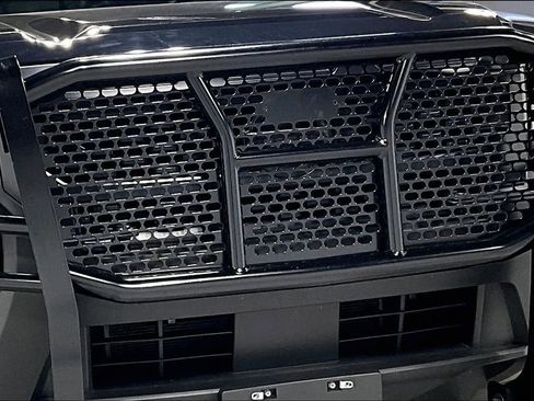 Used 2025 Nissan Frontier S w/ S Utility Package image 38