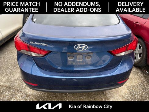 Used 2016 Hyundai Elantra SE image 2