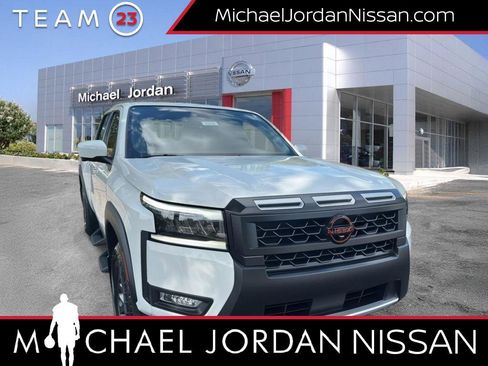 New 2026 Nissan Frontier PRO-4X image 1