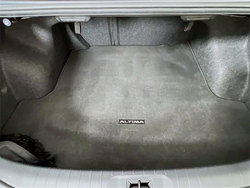 Used 2020 Nissan Altima 2.5 SR w/ Premium Package image 26