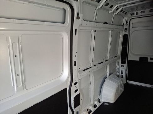 New 2025 RAM ProMaster 2500 w/ Power Group image 13