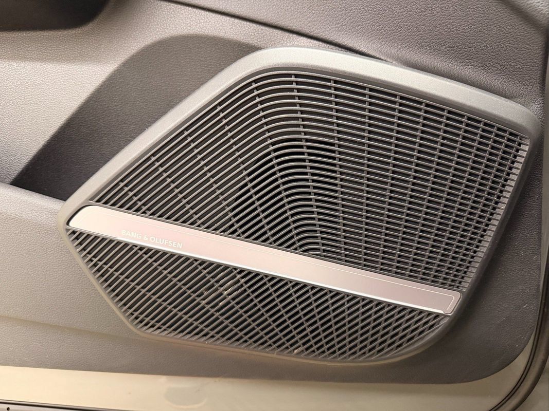 Used 2021 Audi SQ5 Premium Plus w/ Premium Plus Package AWD/4WD image 14