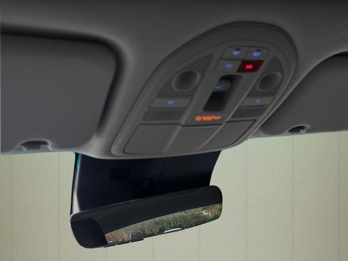 Certified 2026 Genesis G70 2.5T Prestige image 35