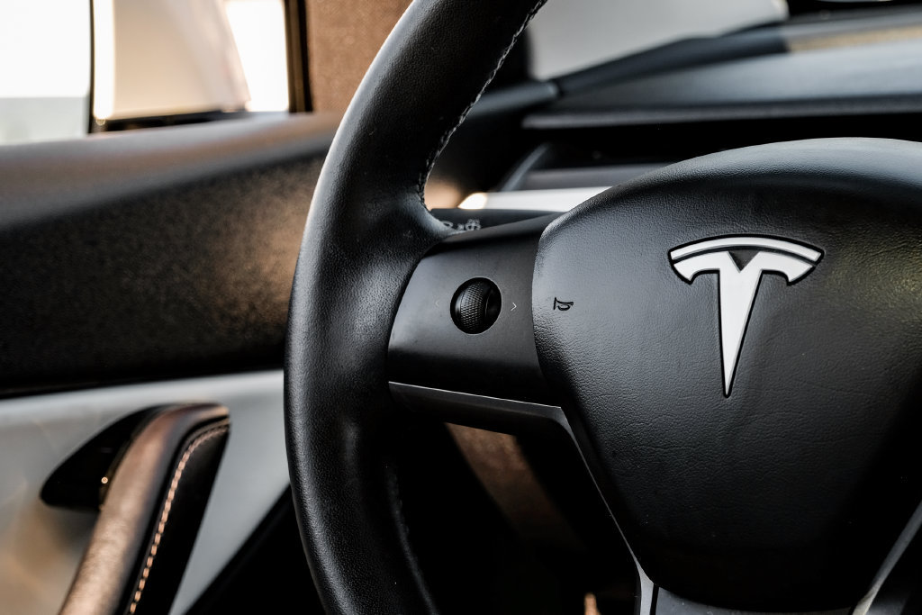 Used 2020 Tesla Model Y Long Range AWD/4WD image 14