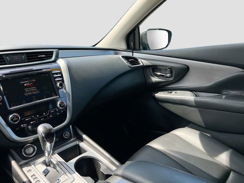 Used 2024 Nissan Murano SV image 24