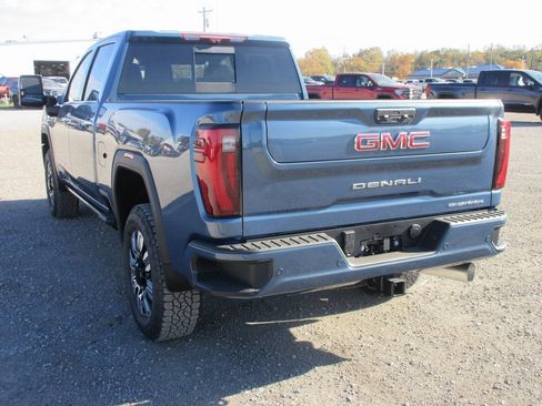 New 2026 GMC Sierra 2500 Denali image 9