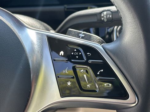 Certified 2025 Mercedes-Benz GLA 250 image 29