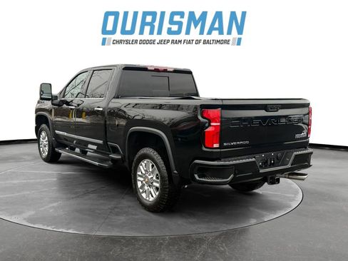 Used 2025 Chevrolet Silverado 2500 High Country w/ High Country Premium Package image 4