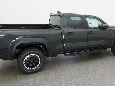 New 2026 Toyota Tacoma TRD Off-Road AWD/4WD image 10