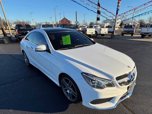 Used 2017 Mercedes-Benz E 400 4MATIC Coupe image 4