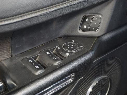 Used 2019 Ford Expedition Limited AWD/4WD image 11