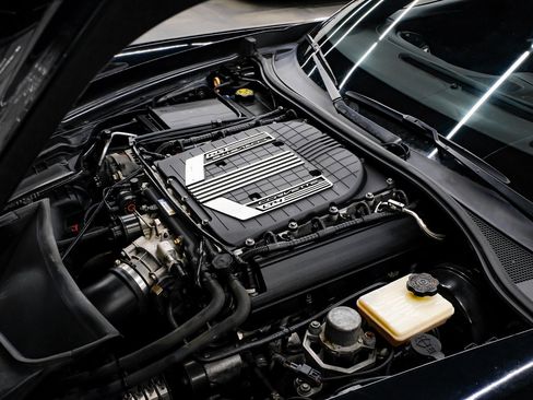 Used 2016 Chevrolet Corvette Z06 w/ 3LZ Preferred Equipment Group image 52