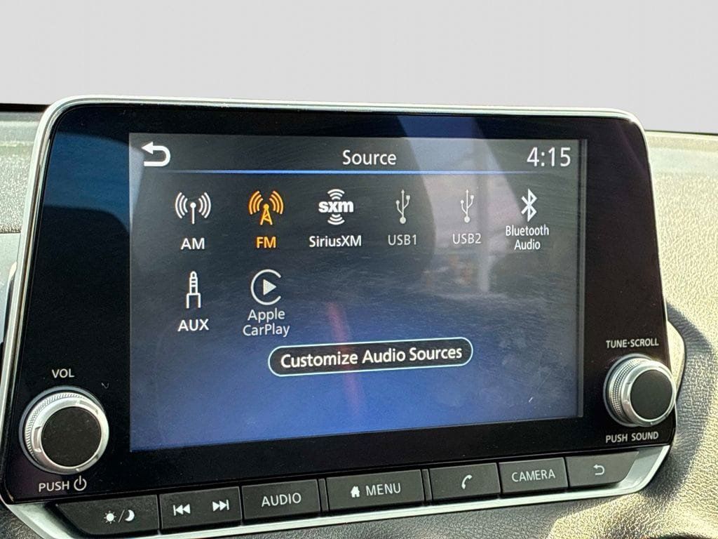 Certified 2023 Nissan Sentra SR w/ Electronics Package FWD image 29