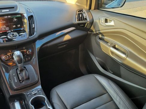 Used 2015 Ford Escape Titanium w/ Equipment Group 301A FWD image 12