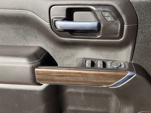 Used 2021 Chevrolet Silverado 1500 RST w/ Z71 Off-Road Package image 25