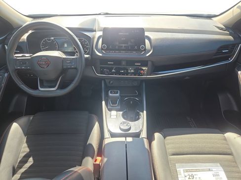 Used 2025 Nissan Rogue SV w/ Rock Creek Premium Package AWD/4WD image 9
