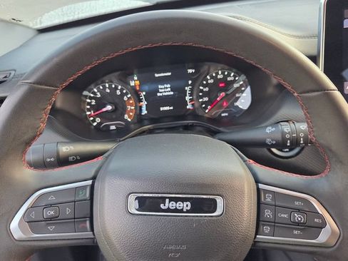 Used 2024 Jeep Compass Trailhawk AWD/4WD image 24