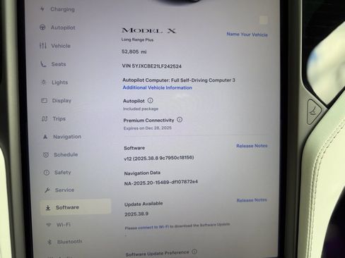 Used 2020 Tesla Model X Long Range image 54