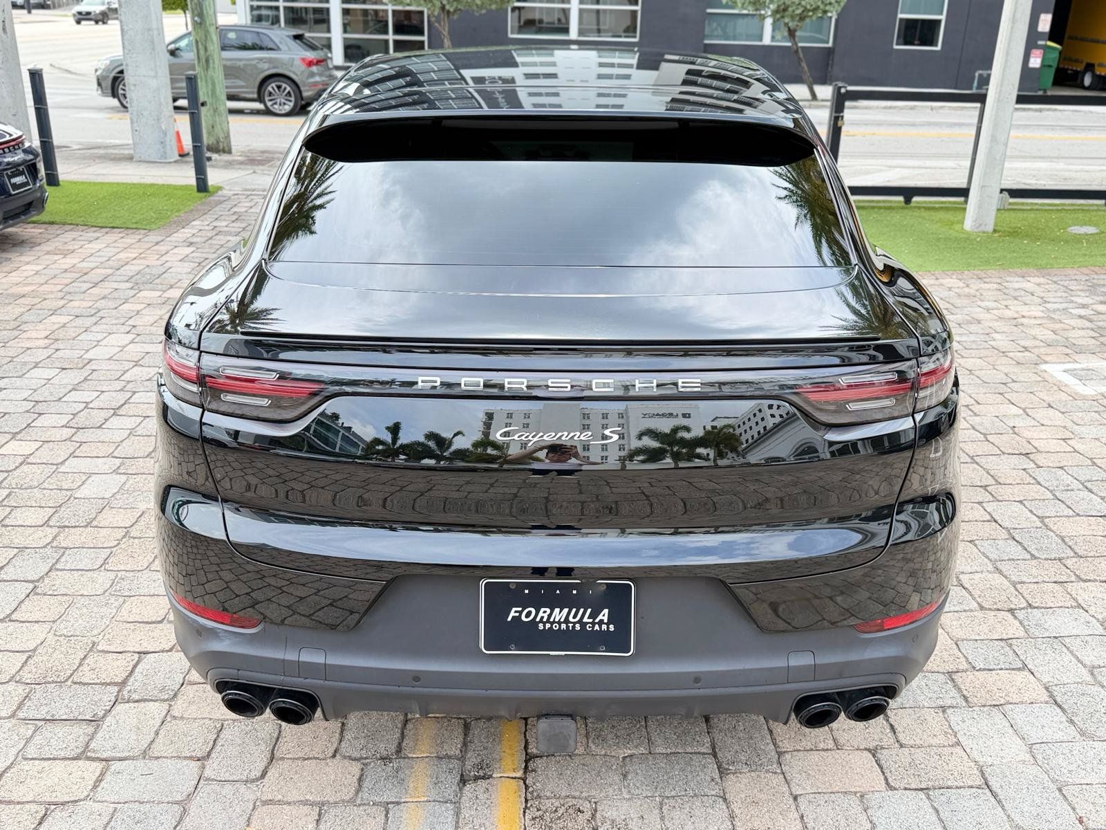 Used 2020 Porsche Cayenne S AWD/4WD image 12