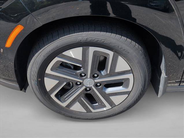 Used 2023 Hyundai Kona SEL FWD image 30