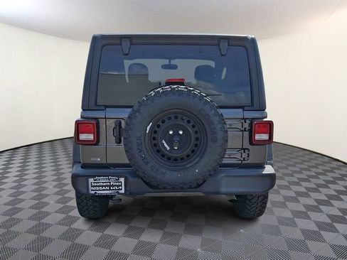 Used 2023 Jeep Wrangler Sport S image 6