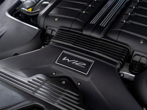 Used 2022 Bentley Bentayga Speed image 66