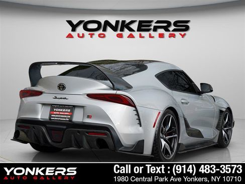 Used 2022 Toyota Supra Premium image 11