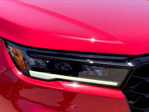 Used 2025 Honda Pilot TrailSport image 26