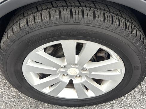 Used 2011 Subaru Tribeca Limited w/ PWR Moonroof & Navigation Pkg AWD/4WD image 8