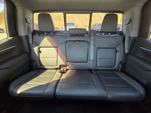 Certified 2023 GMC Sierra 1500 SLT w/ SLT Convenience Package image 44