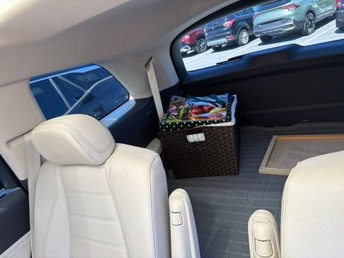 Used 2020 Mercedes-Benz GLS 450 4MATIC image 10