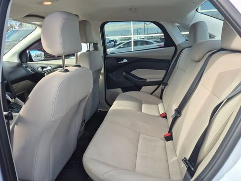 Used 2018 Ford Focus SE image 13