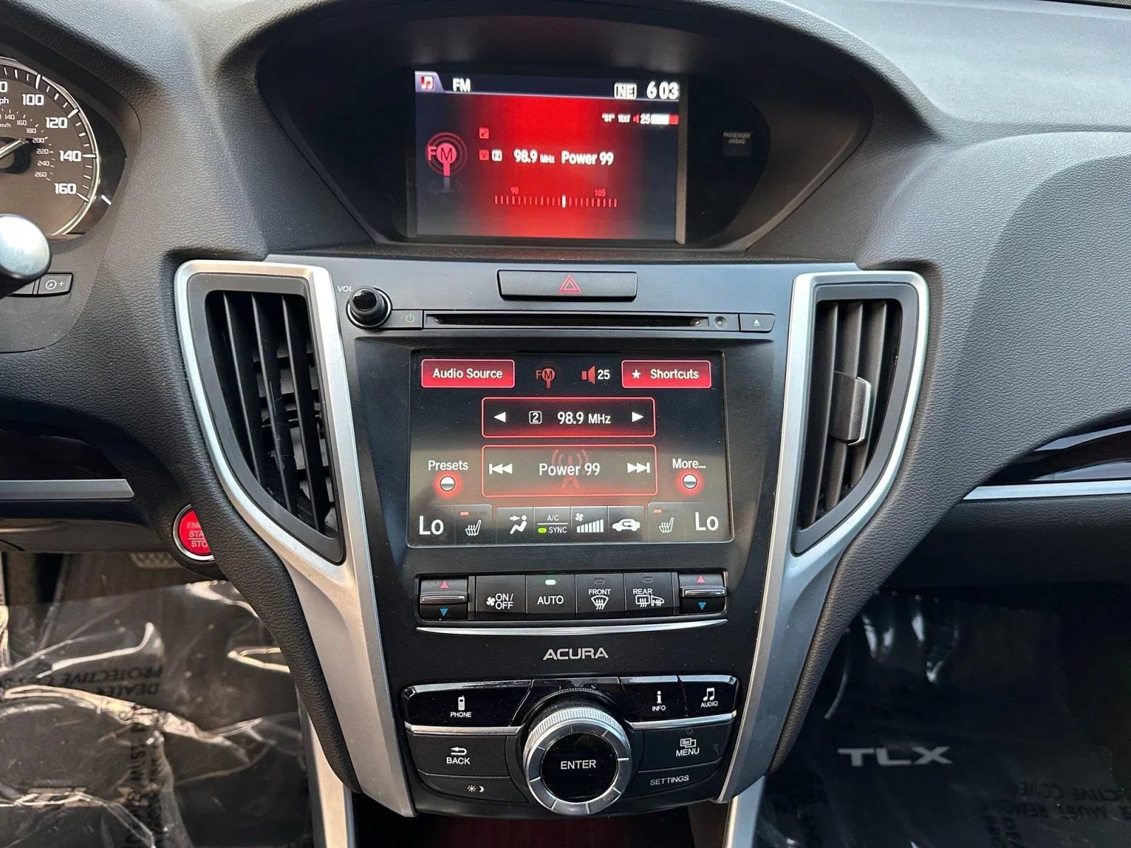 Used 2017 Acura TLX V6 FWD image 15
