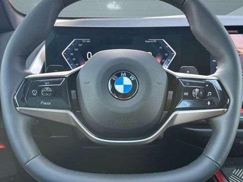 Used 2025 BMW X3 xDrive30i w/ Convenience Package image 17