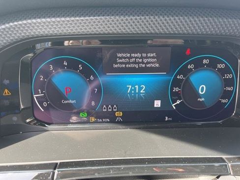 Certified 2025 Volkswagen Atlas Cross Sport SEL R-Line image 31