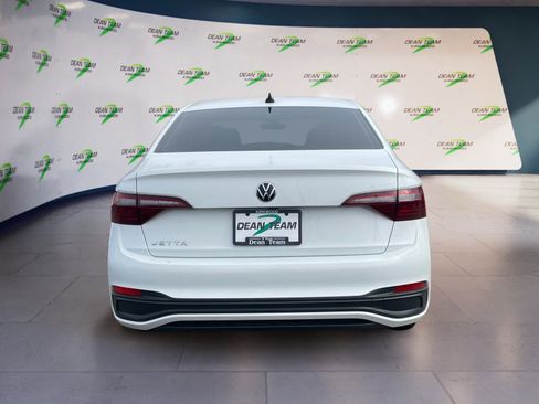 Used 2023 Volkswagen Jetta S FWD image 8