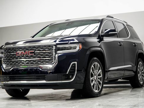 Used 2022 GMC Acadia Denali w/ Denali Ultimate Package image 8