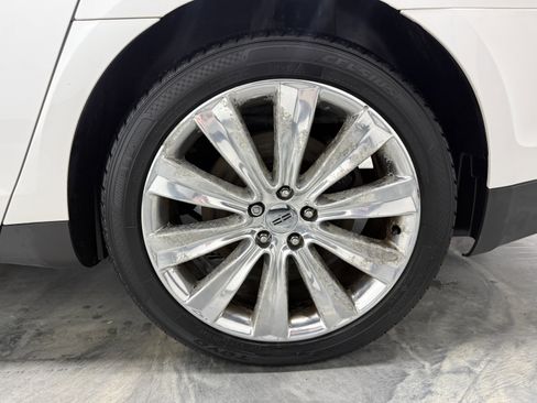 Used 2015 Lincoln MKS AWD w/ Technology Package image 29