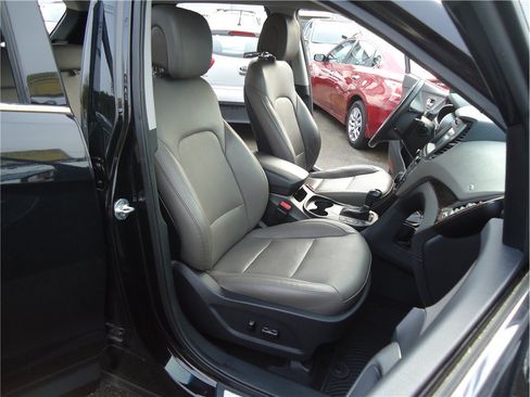 Used 2017 Hyundai Santa Fe Sport AWD/4WD image 16