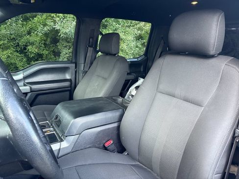 Used 2015 Ford F150 XLT w/ Equipment Group 302A Luxury AWD/4WD image 8