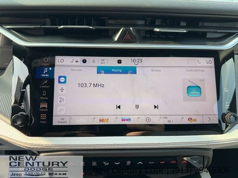 New 2026 Jeep Cherokee Limited AWD/4WD image 31