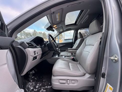 Used 2019 Honda Pilot EX-L image 10