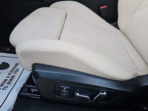 New 2026 BMW X3 xDrive30 w/ Premium Package image 30