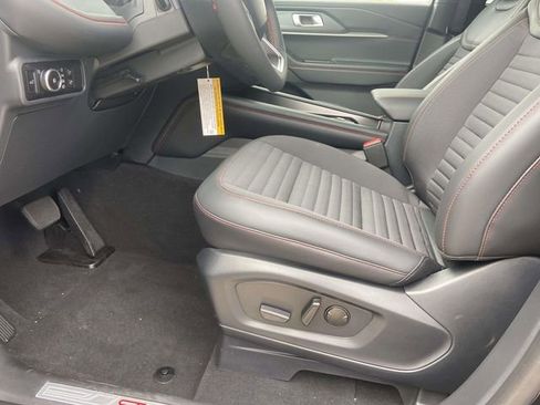 New 2026 Ford Explorer ST-Line w/ ST-Line Street Pack RWD image 10
