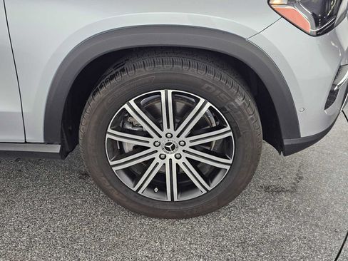 Certified 2025 Mercedes-Benz GLE 450 4MATIC image 9