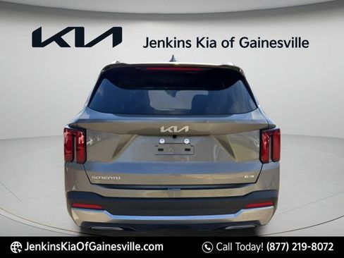 New 2026 Kia Sorento EX w/ EX Premium Package FWD image 7